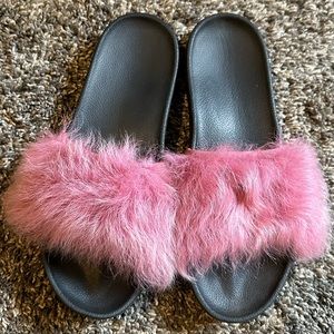 UGG SLIDES